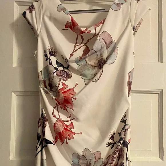 Floral Print Dress - Picture 2 of 3